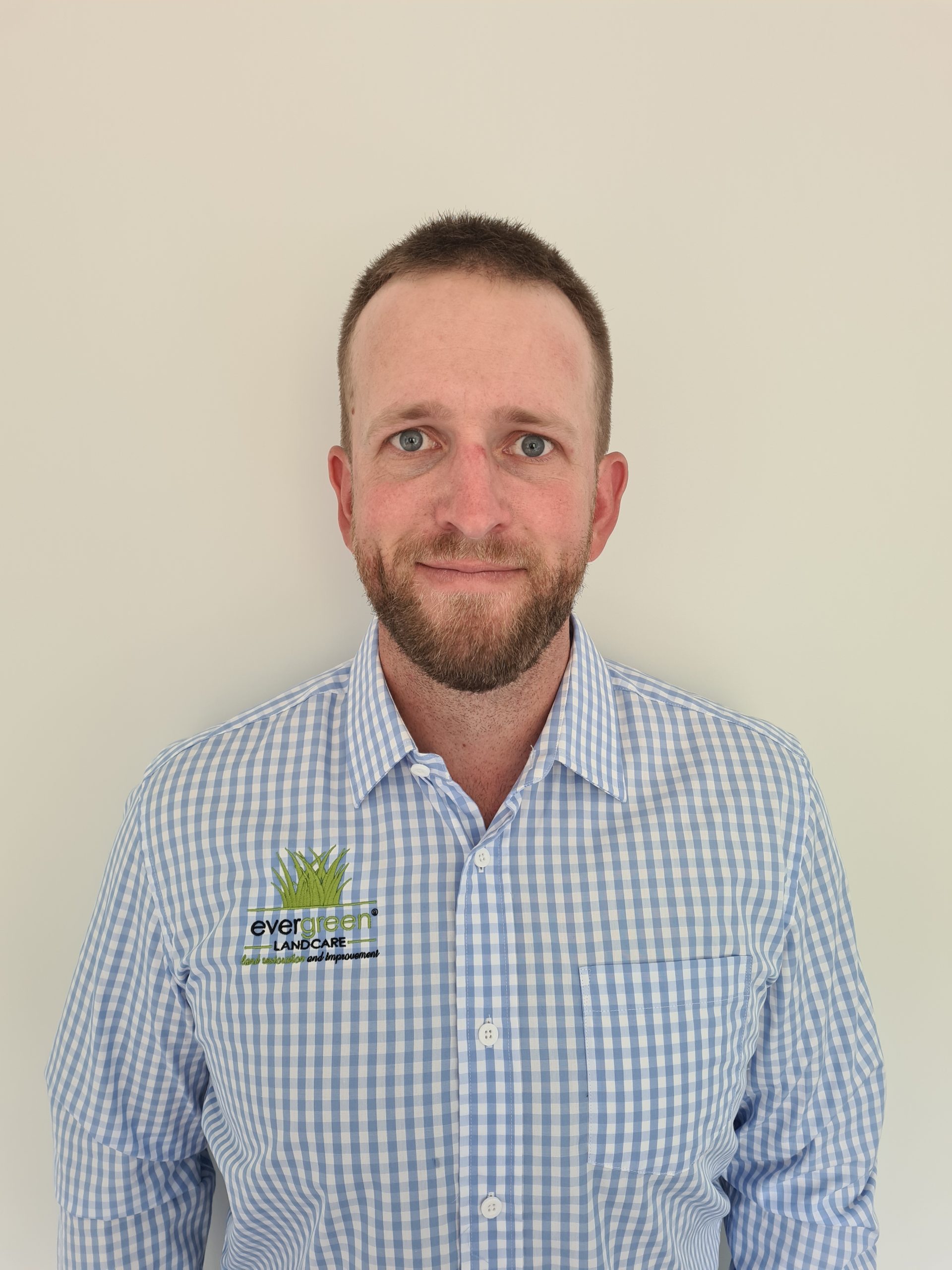 Alister Taylor | Landscaping Company | Weed Control | Straw Mulching | Erosion control NZ